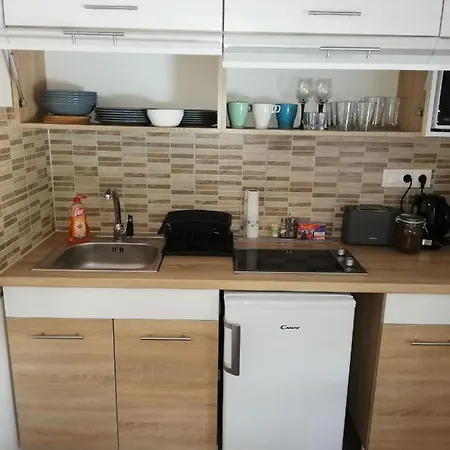 Nefelejcs Vendeghaz Apartament *