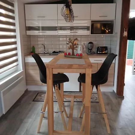 Nefelejcs Vendeghaz Apartment Bakonybel